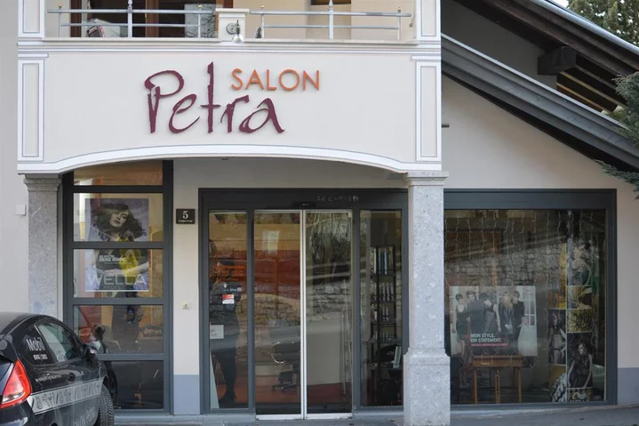 Friseursalon Petra In Fiss Serfaus Fiss Ladis