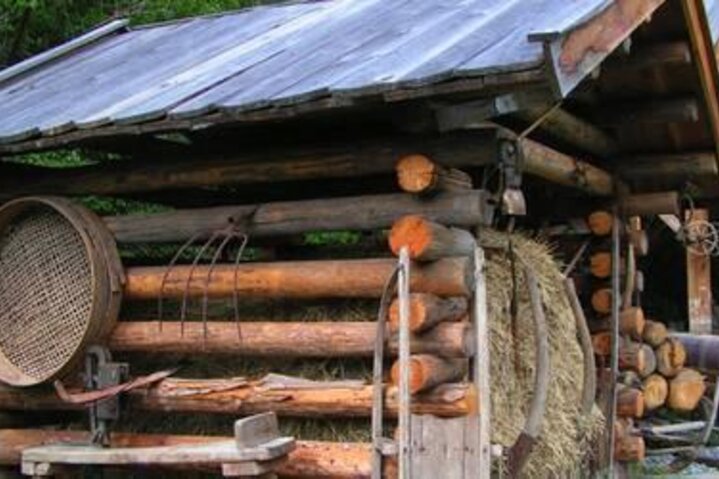 Serfauser Lauser museum wooden hut